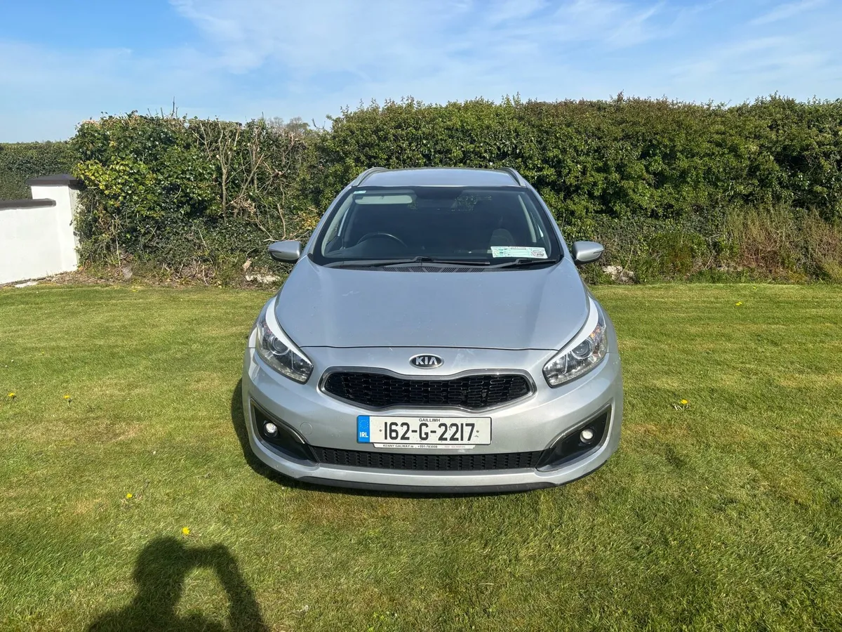 162 Kia Ceed sport wagon DOE 01/27 TAX 07/26 - Image 2