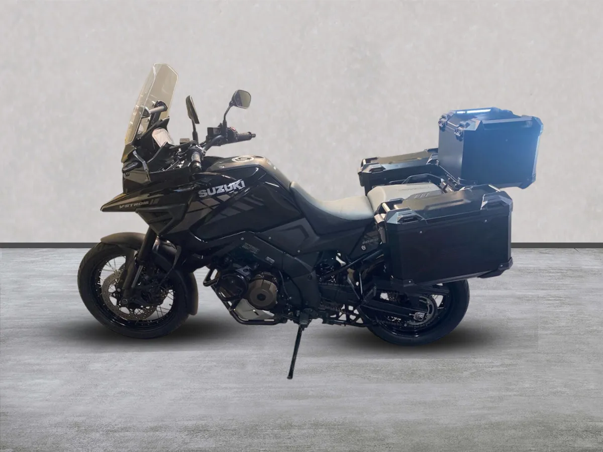 Suzuki DL 1050 RC MO with Extras, NI Registered - Image 2