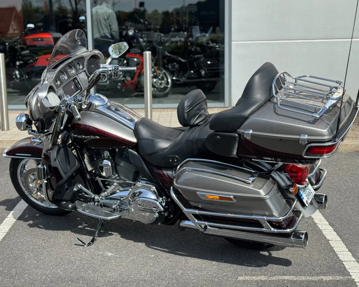 HARLEY-DAVIDSON CVO ULTRA CLASSIC - Image 4