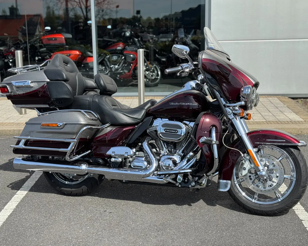 HARLEY-DAVIDSON CVO ULTRA CLASSIC - Image 1