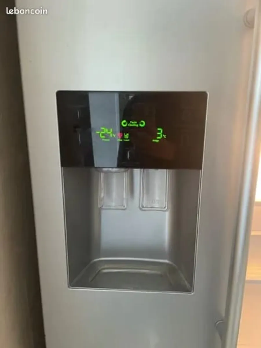 Samsung Style American Fridge - Image 3