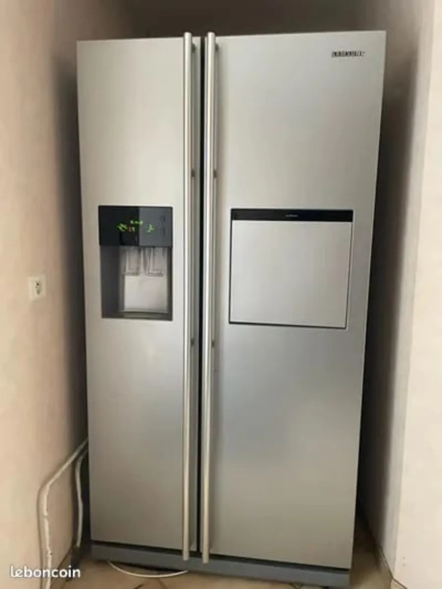 Samsung Style American Fridge - Image 1