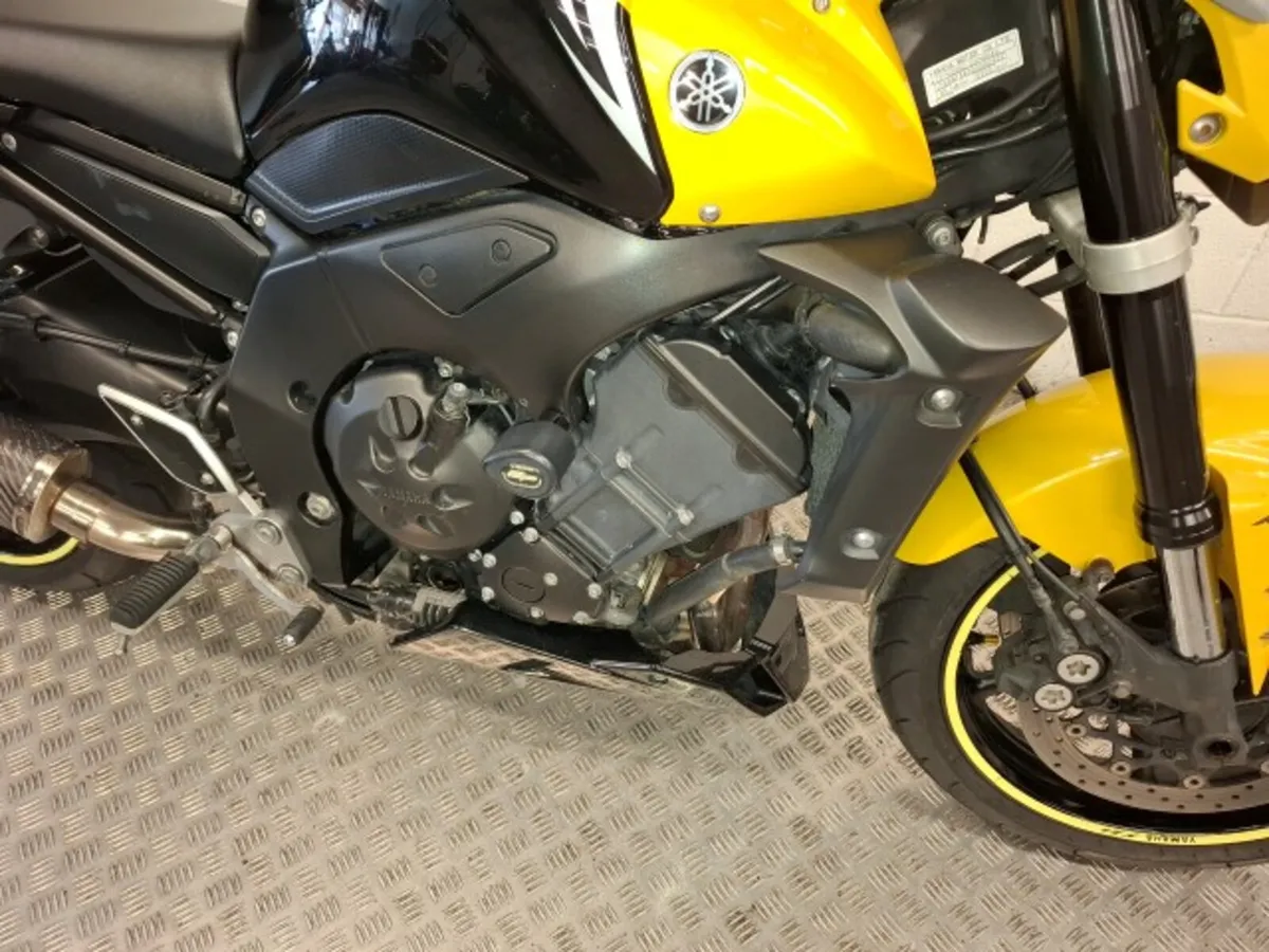 Yamaha FZ1 1000cc 2009 - Image 4