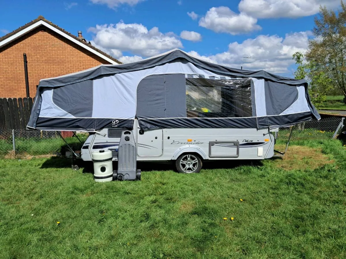 Conway Crusader caravan - Image 1