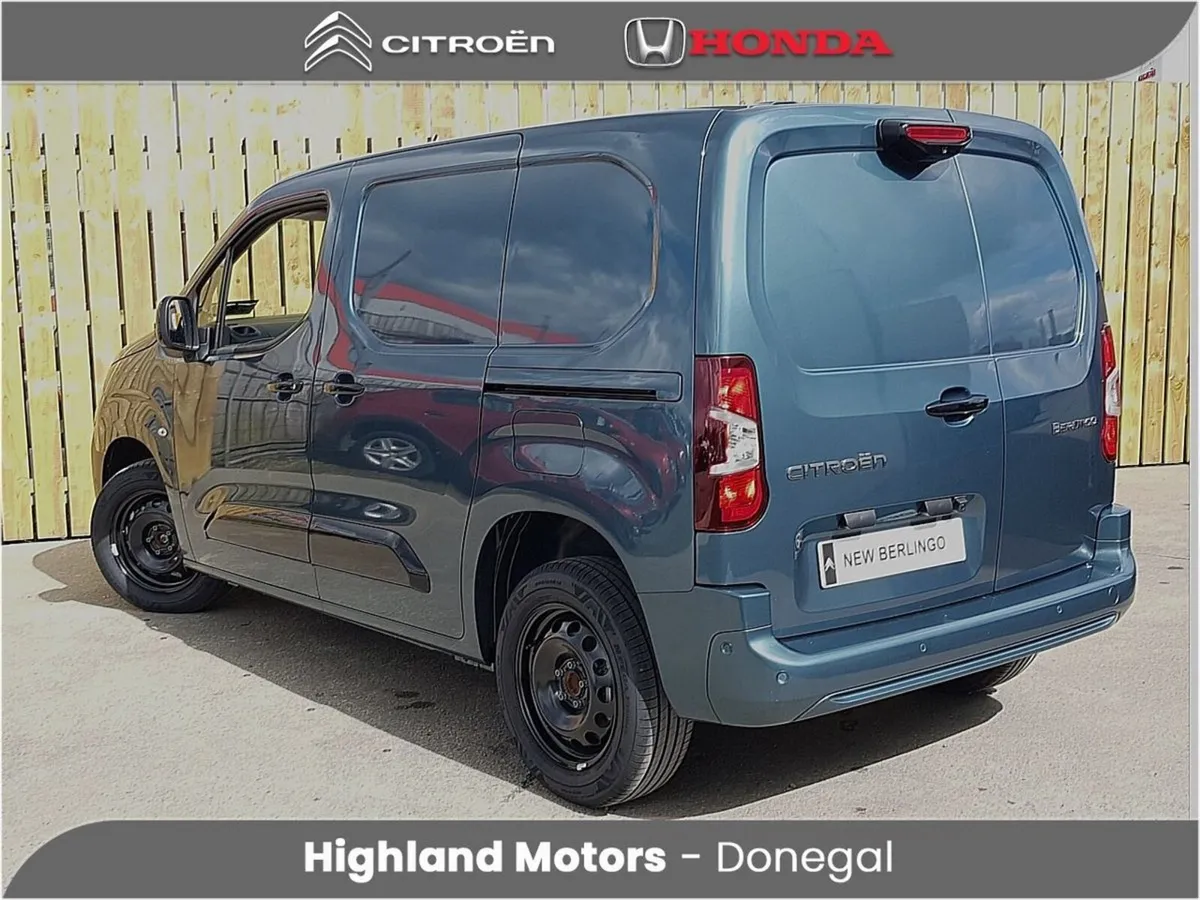 Citroen Berlingo Enterprise EAT8 MWB 650KG ** TAKE - Image 3