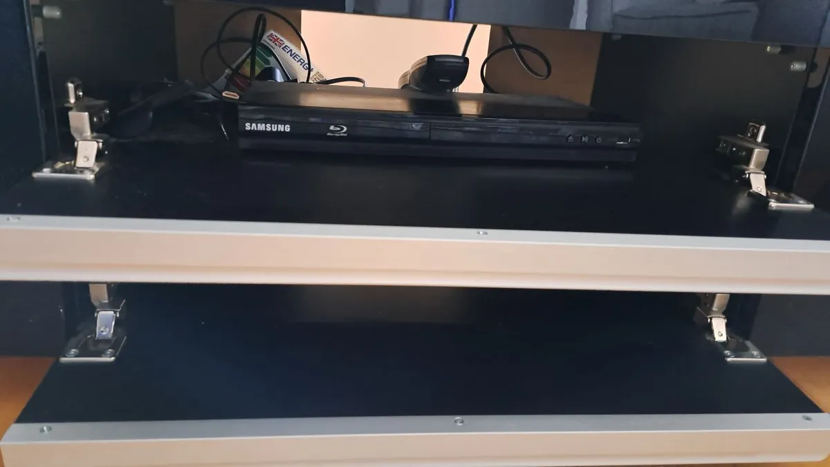 Tv Unit - Black - Image 4