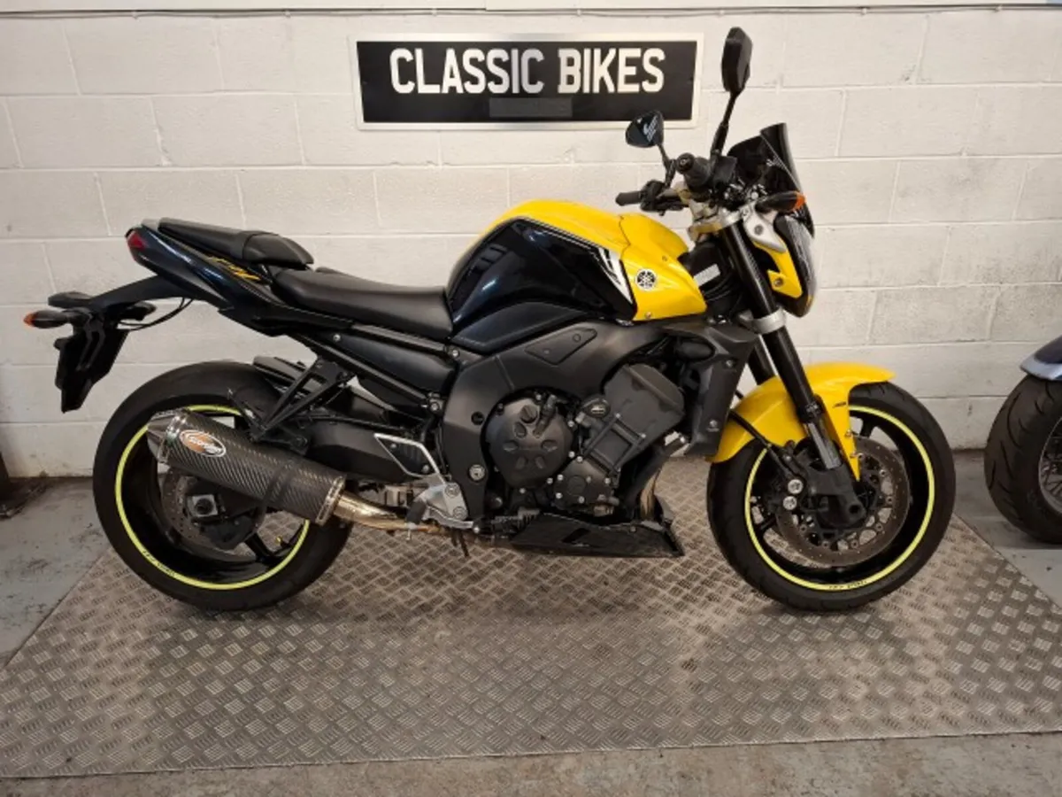 Yamaha FZ1 1000cc  2009 - Image 1