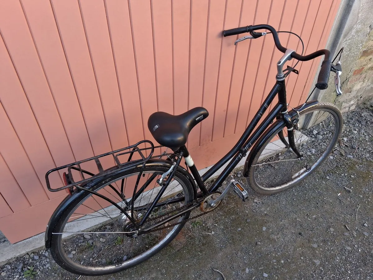 Pendleton Ladies Bike - Image 2