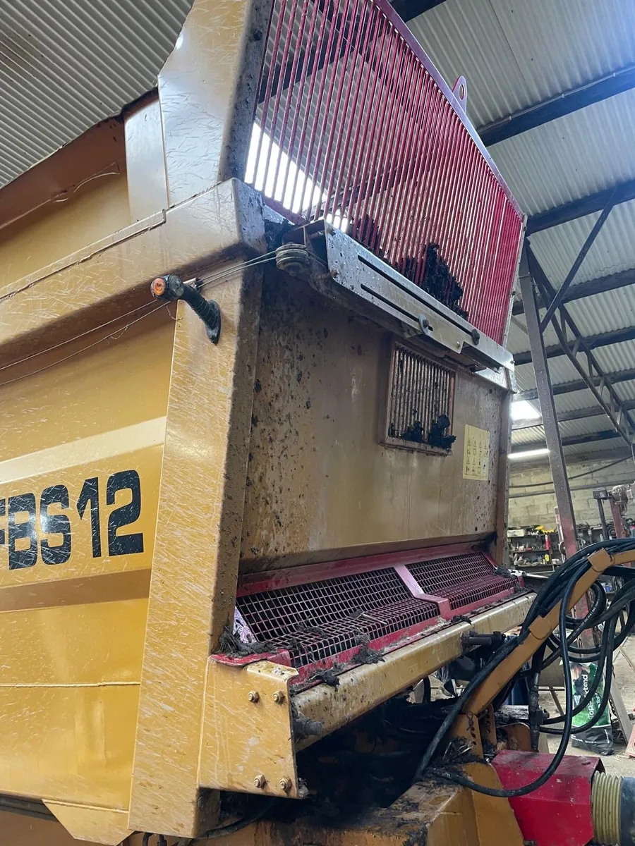 Dung spreader - Image 2