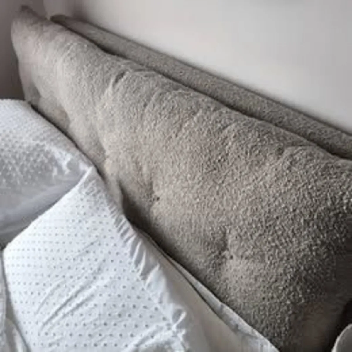 Avery Boucle King size Bed - Image 2