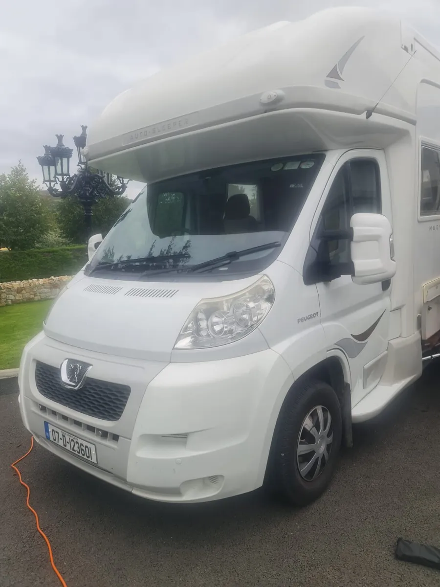 Campervan Peugeot Autosleeper Nuevo - Image 2
