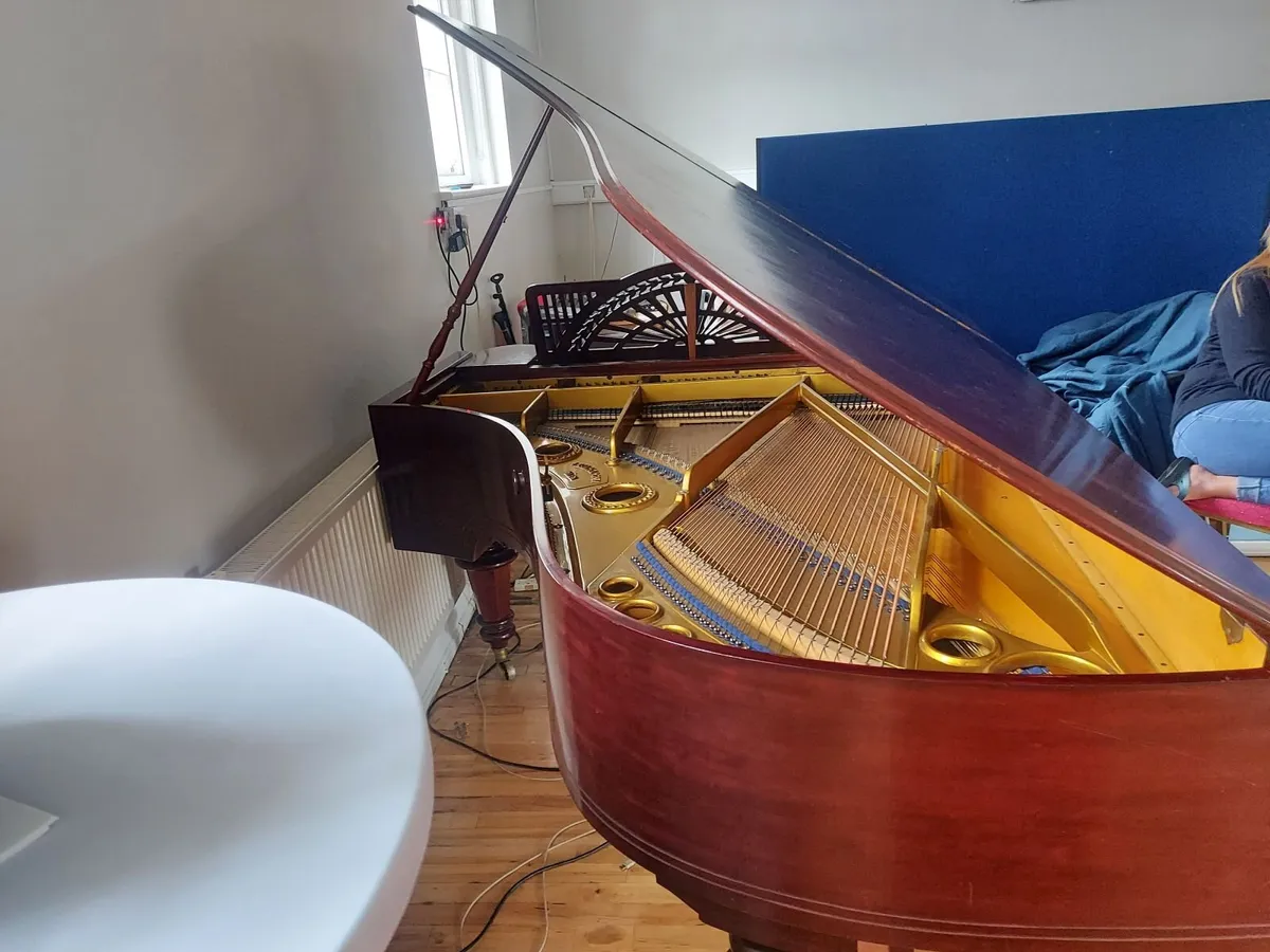 Grand piano - Image 3