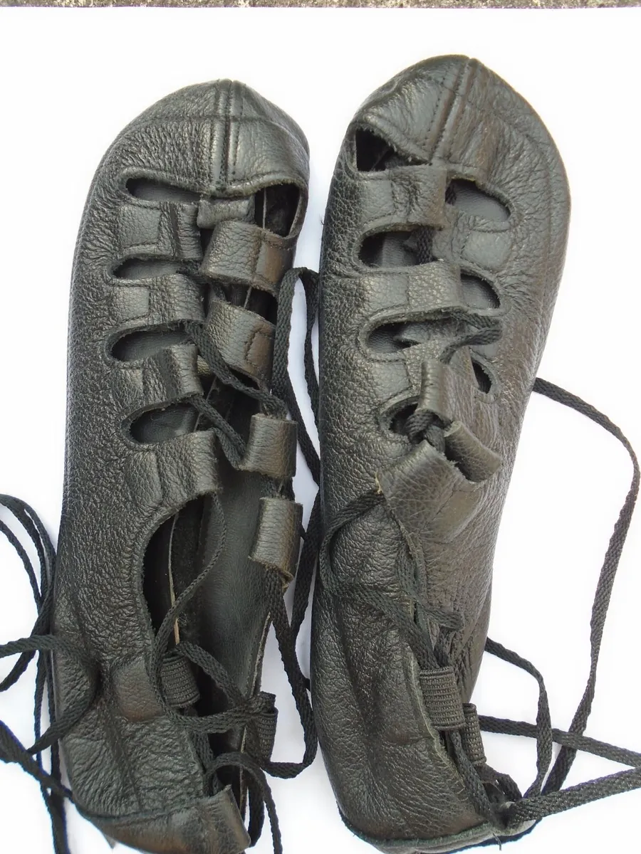 Irish dancing shoes, Size 4.5. Soft shoes - Image 1