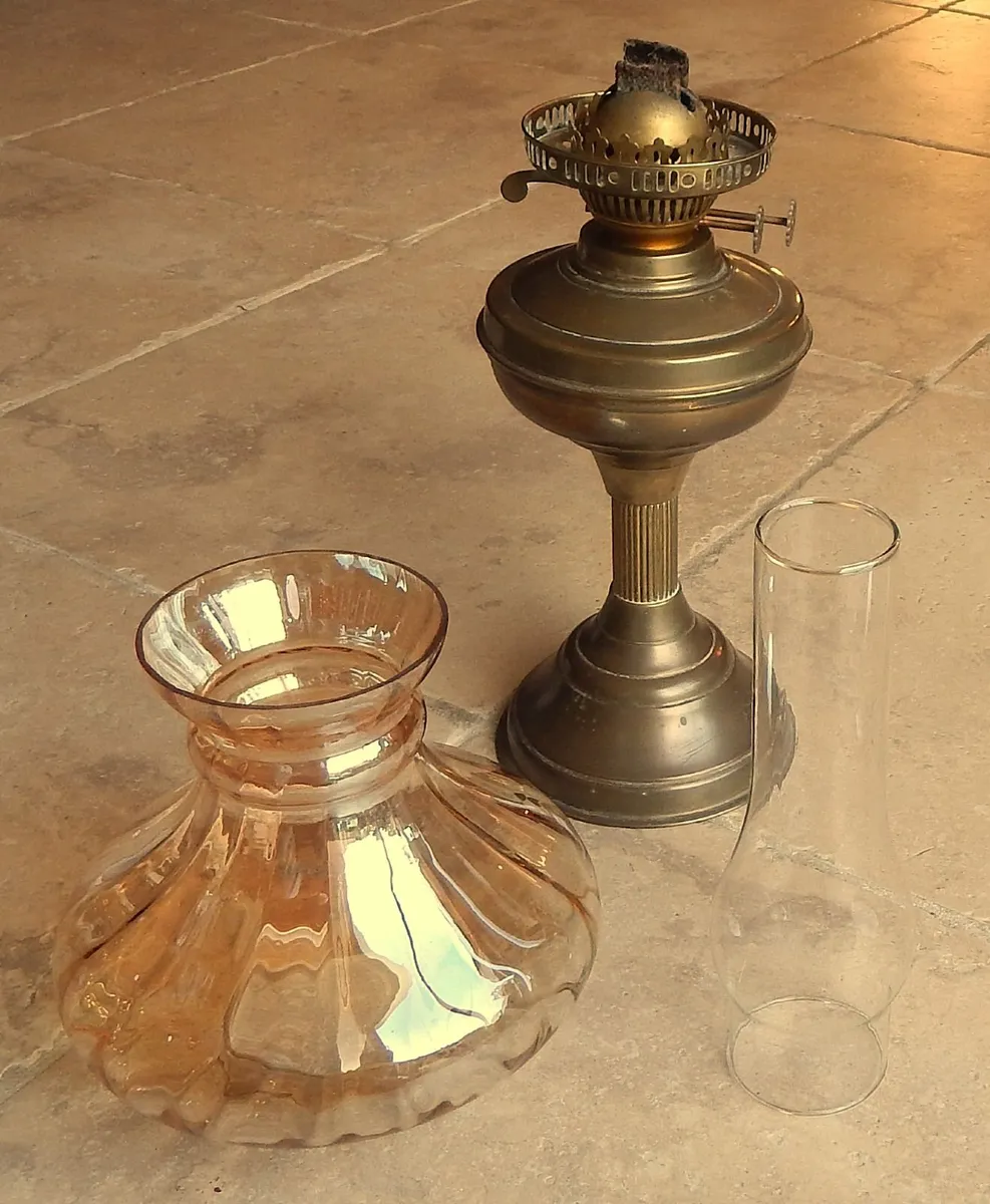 Vintage Brass & Glass Oil Lamp with Double Wick - Image 3