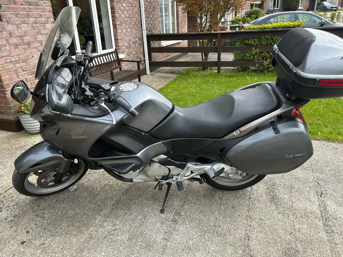 Honda Deauville 700 - Image 2