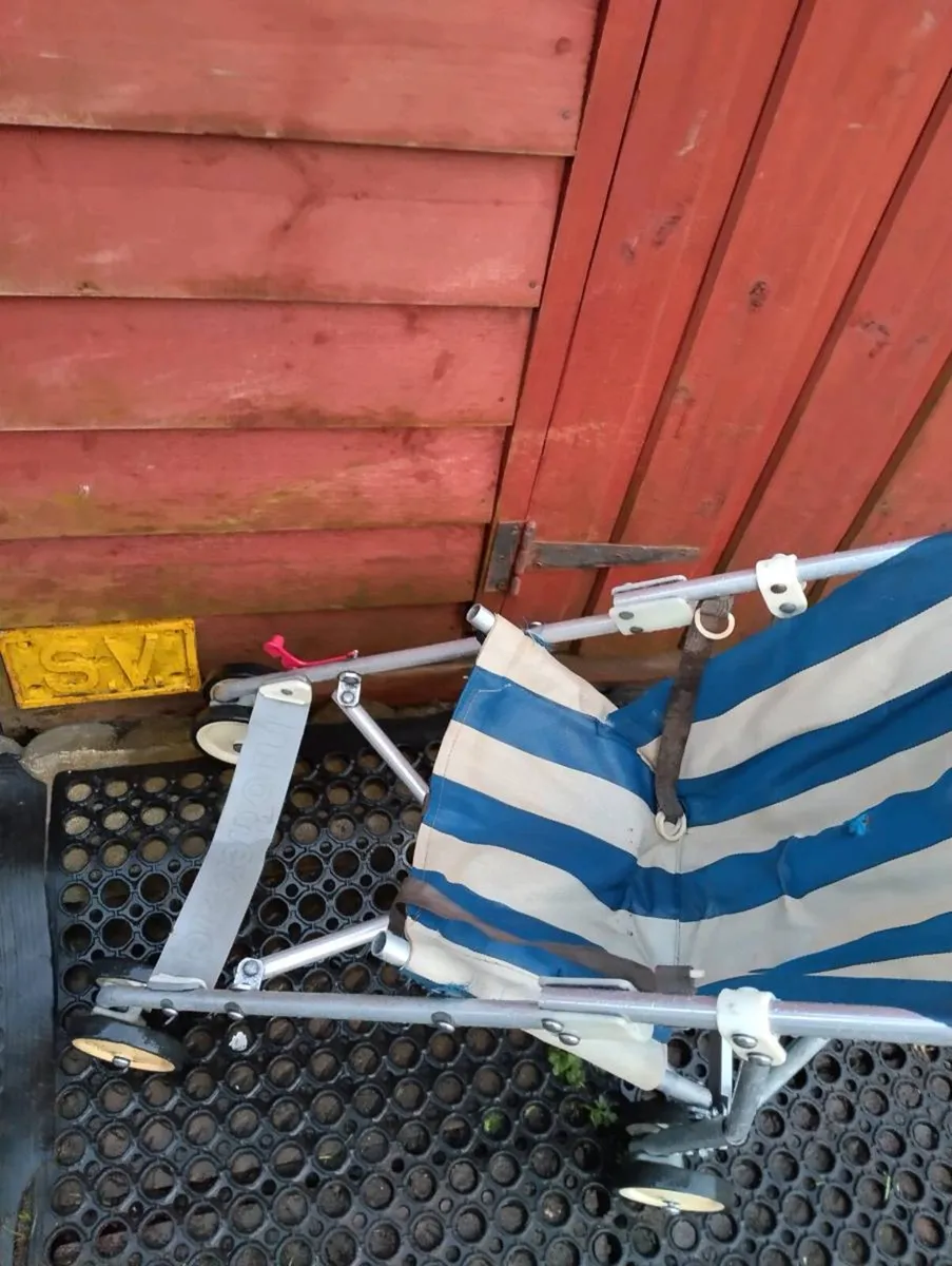 Vintage stroller - Image 3