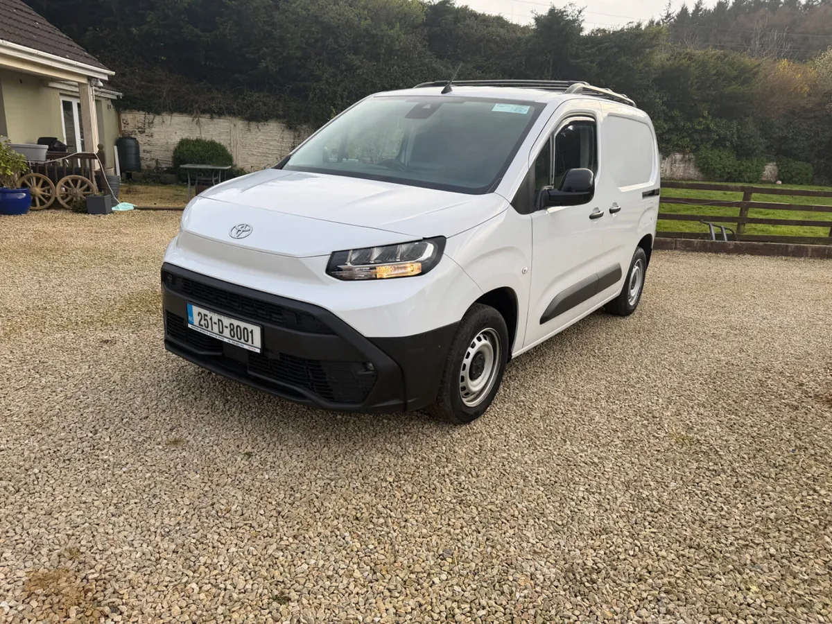 Toyota Proace 1.5 D only 20k KLM’s - Image 3