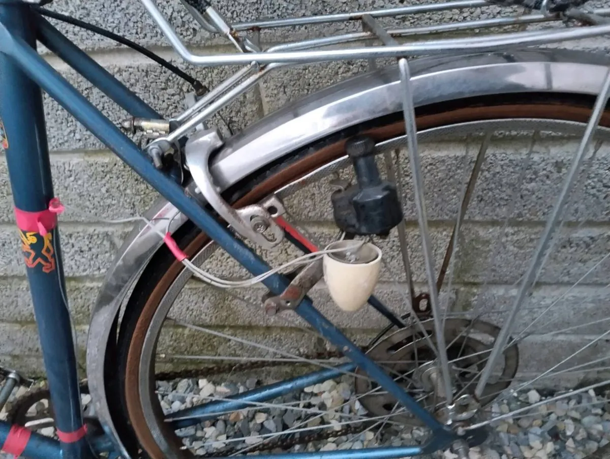 Vintage Peugeot bike - Image 2