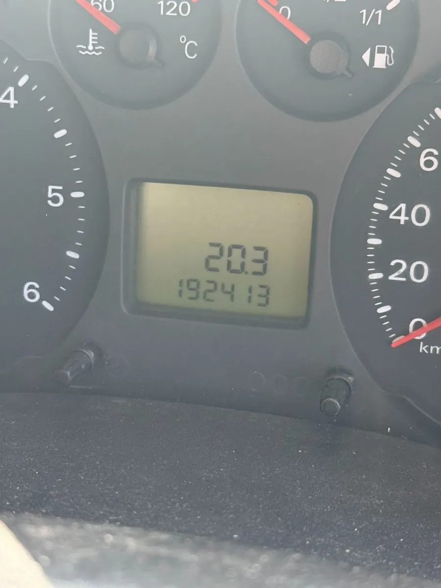 Ford Transit 2007 - Image 2