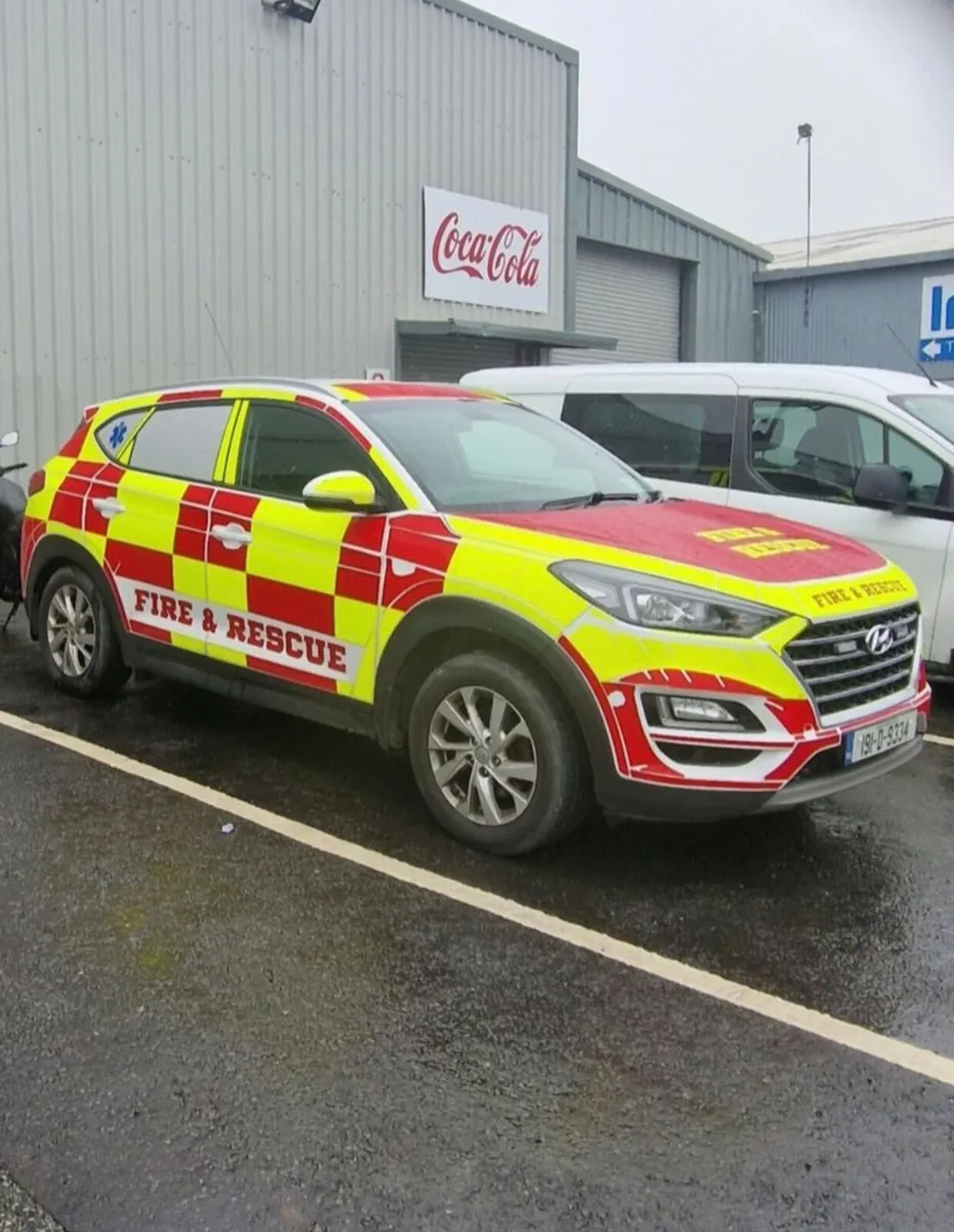 Hyundai tuscon commercial jeep - Image 4