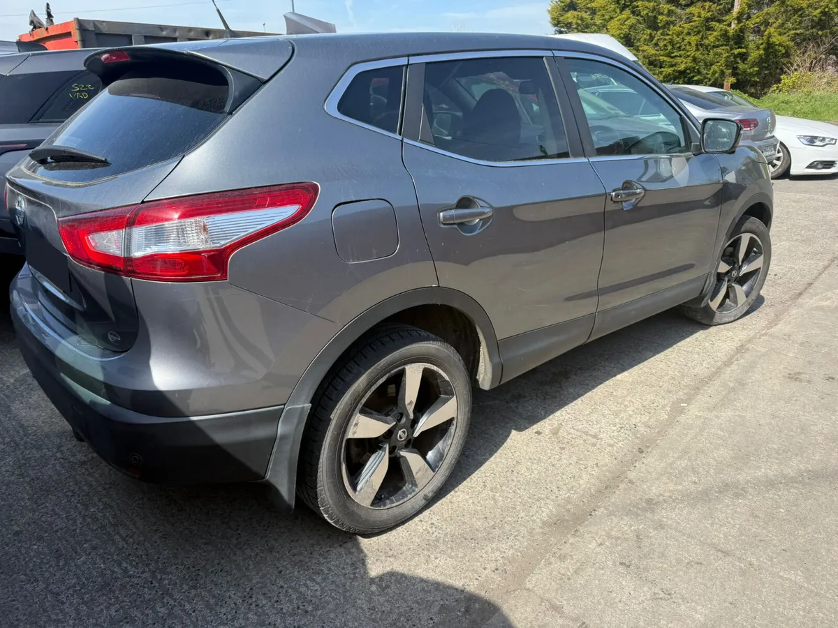 2016 Nissan Qashqai 1.2 Petrol For Breaking! - Image 3