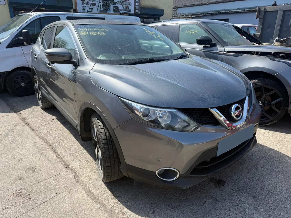 2016 Nissan Qashqai 1.2 Petrol For Breaking! - Image 1
