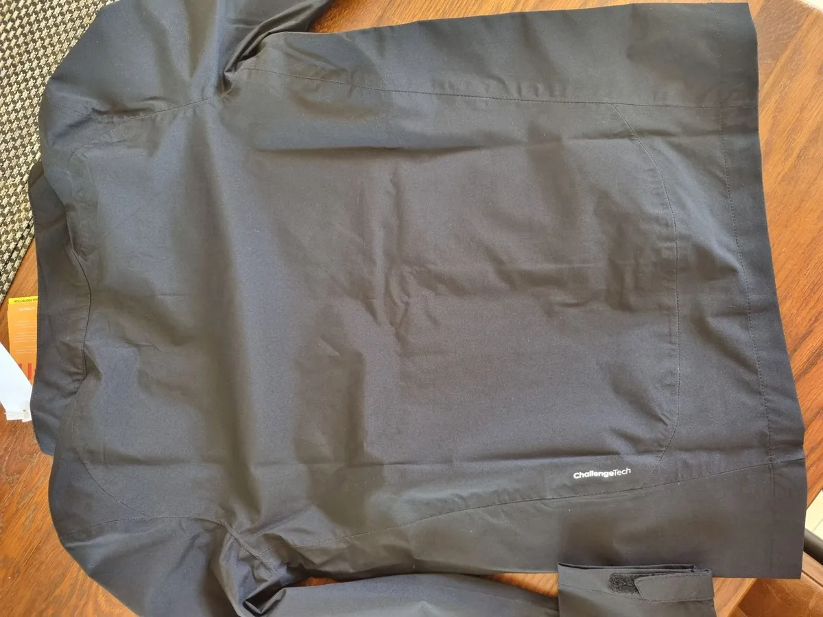 Boys Waterproof Jacket.  New with tags - Image 2