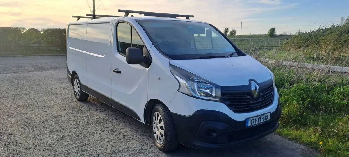 Renault Trafic - Image 2