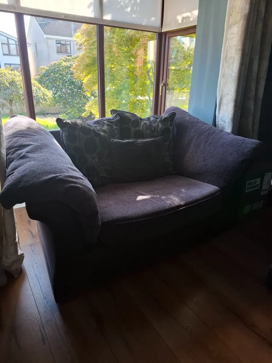 3 & 2 Seater Couch Set - Great Condition - Image 2