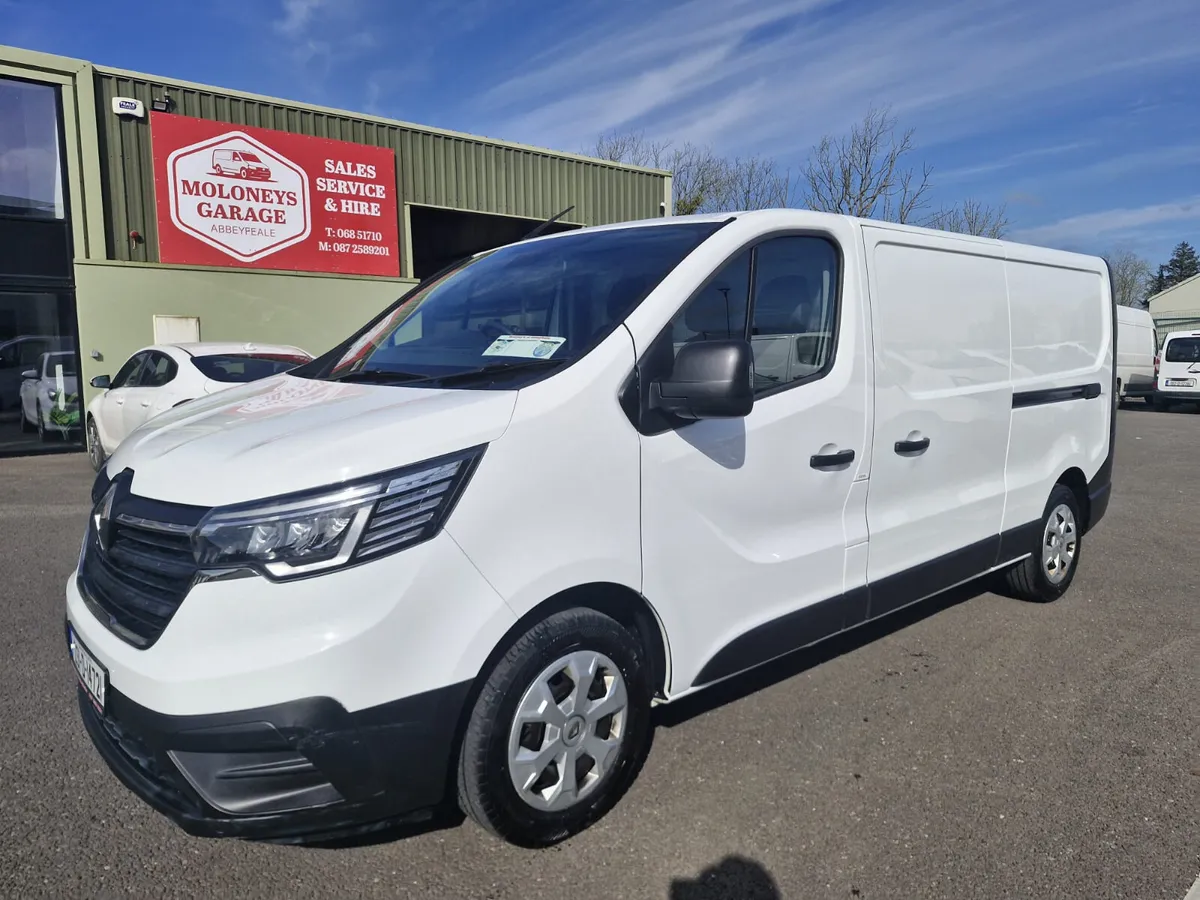 Renault Trafic 2023 - Image 1