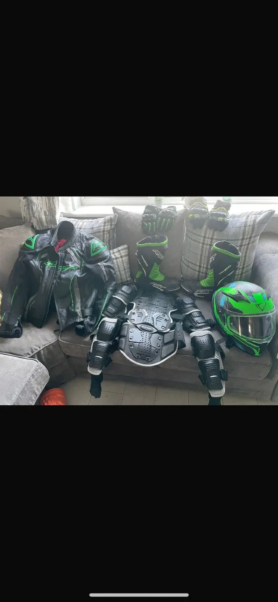 Kawasaki Z4 2022 - Image 4