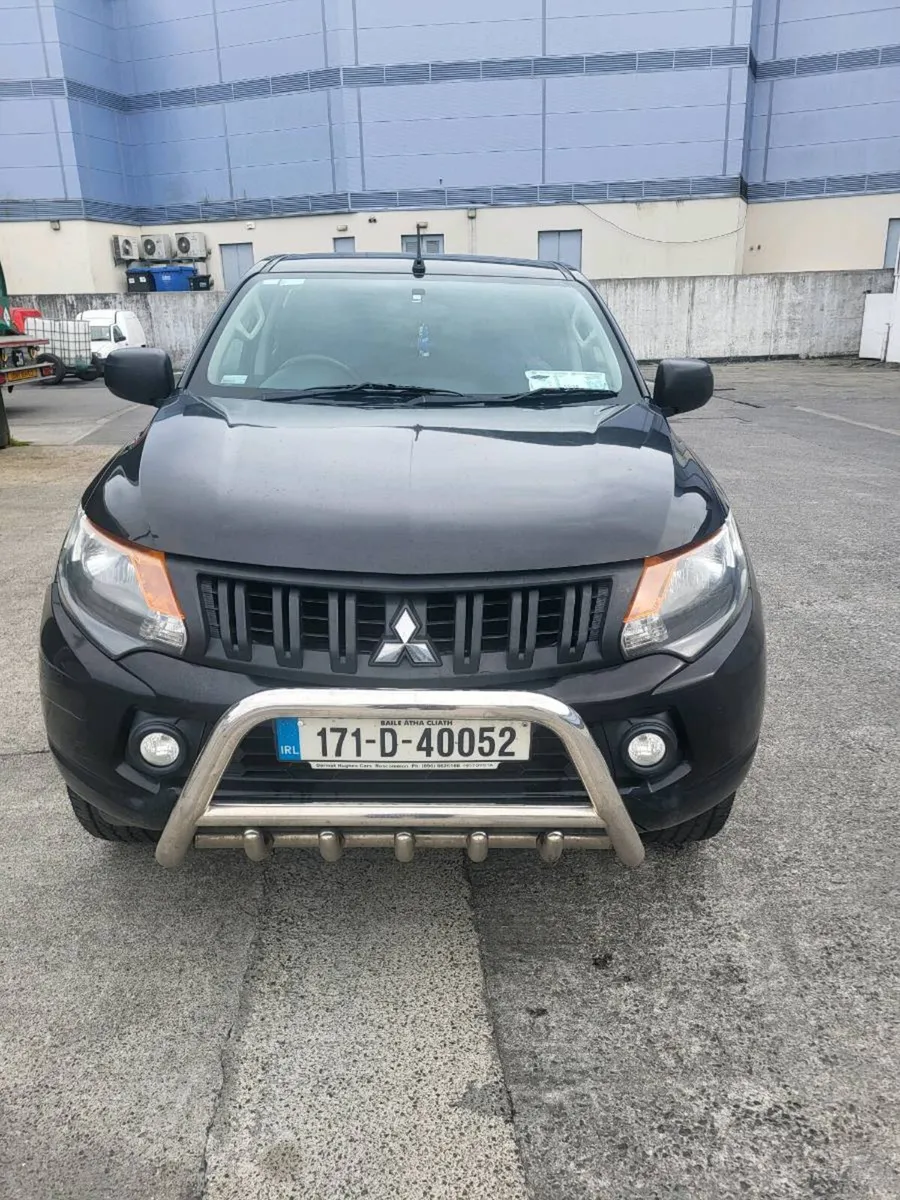 Mitsubishi L200 - Image 2