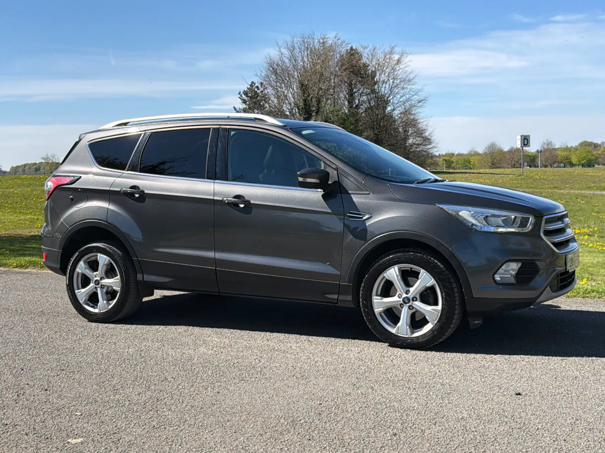 Ford Kuga 2019 commercial 2 seats - Image 2