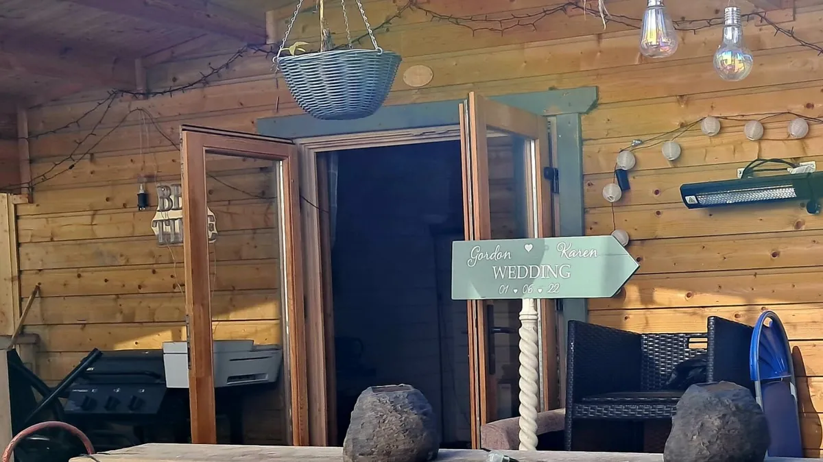 1 Bedroom log cabin to Rent - Image 1