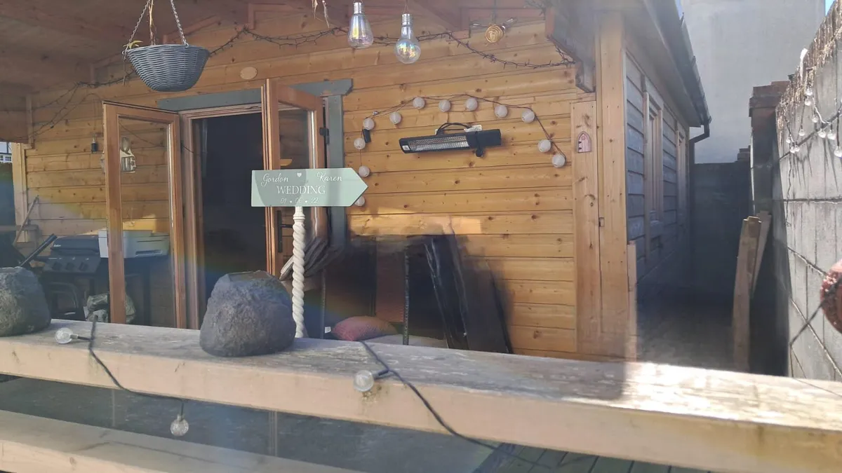 1 Bedroom log cabin to Rent - Image 2