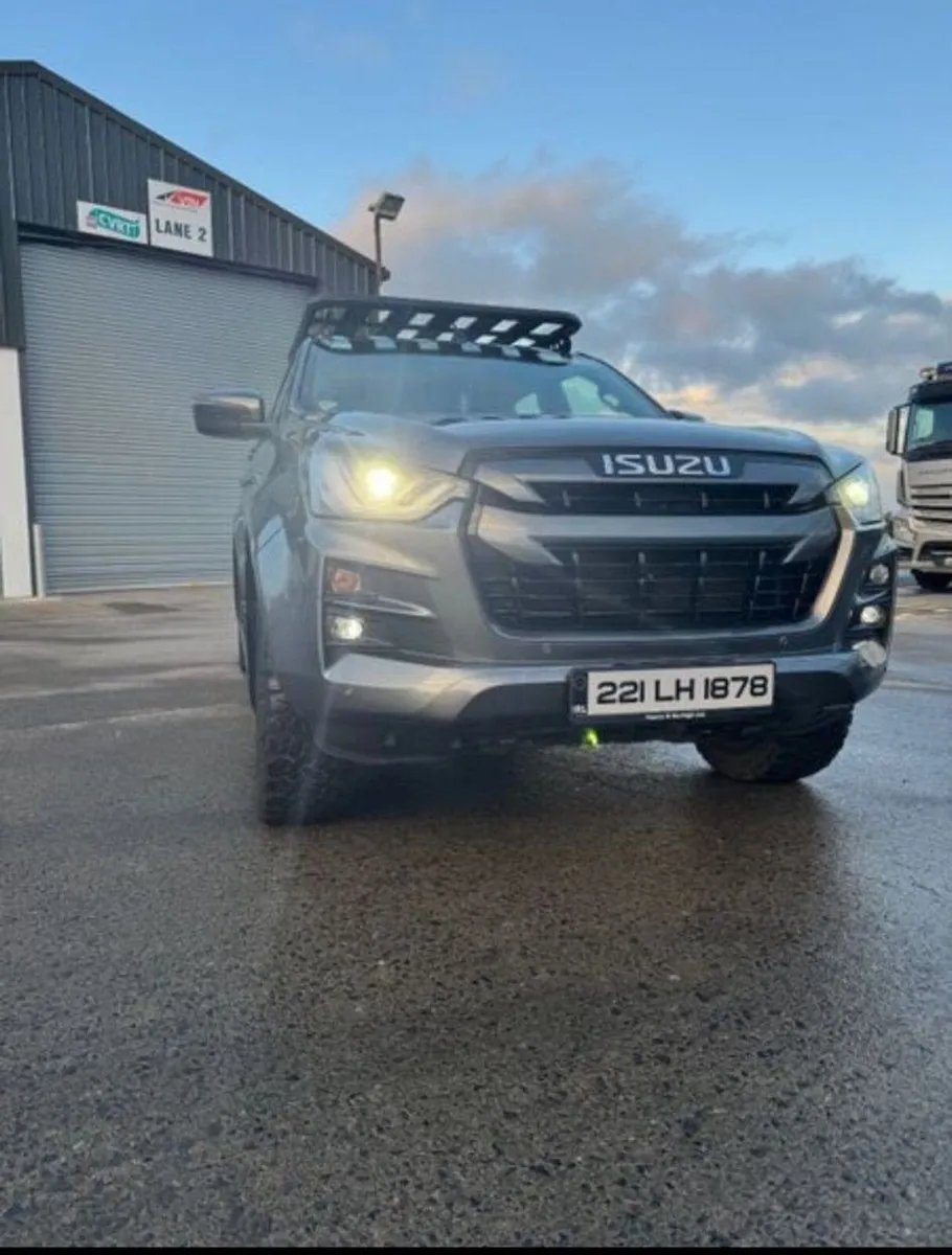 Isuzu Other 2022 - Image 3