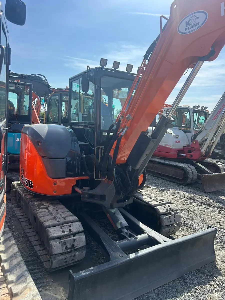 Hitachi ZX65USB-5 Year 2016 - Choice Of 2 - Image 3