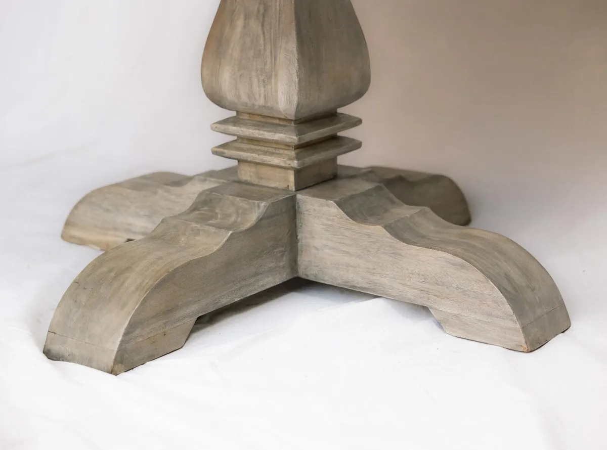 Round Dining table 150cm - Image 2