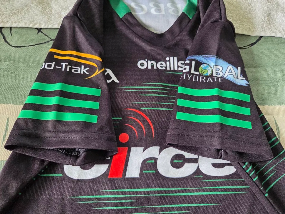 Donegal Gaelic Football Goalkeeper Jersey 2022 - Image 3
