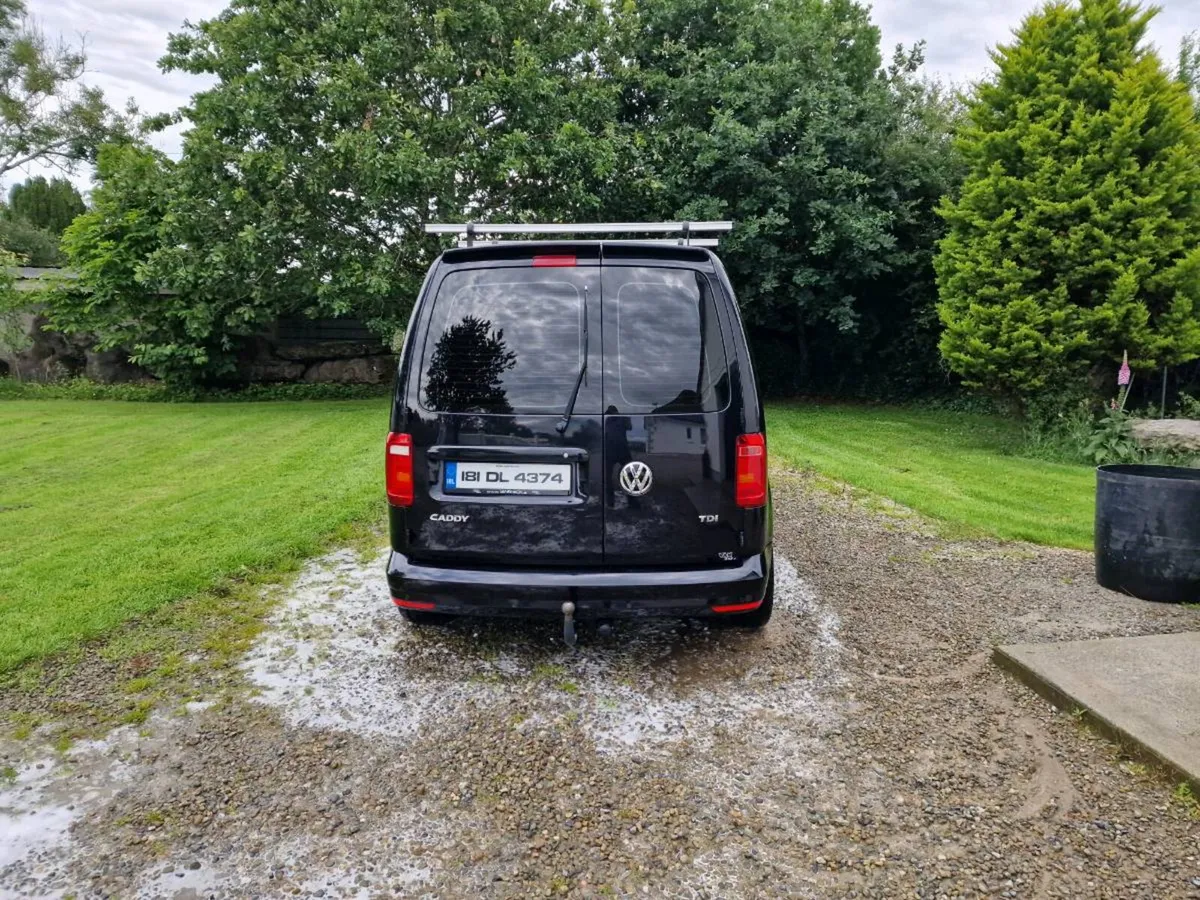 Vw Caddy Highline 2018 - Image 3