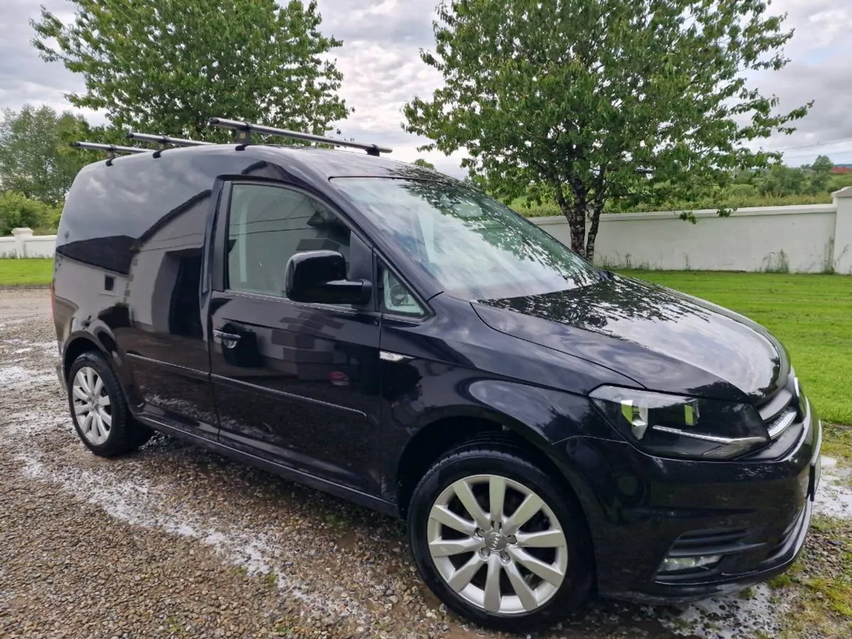 Vw Caddy Highline 2018 - Image 2