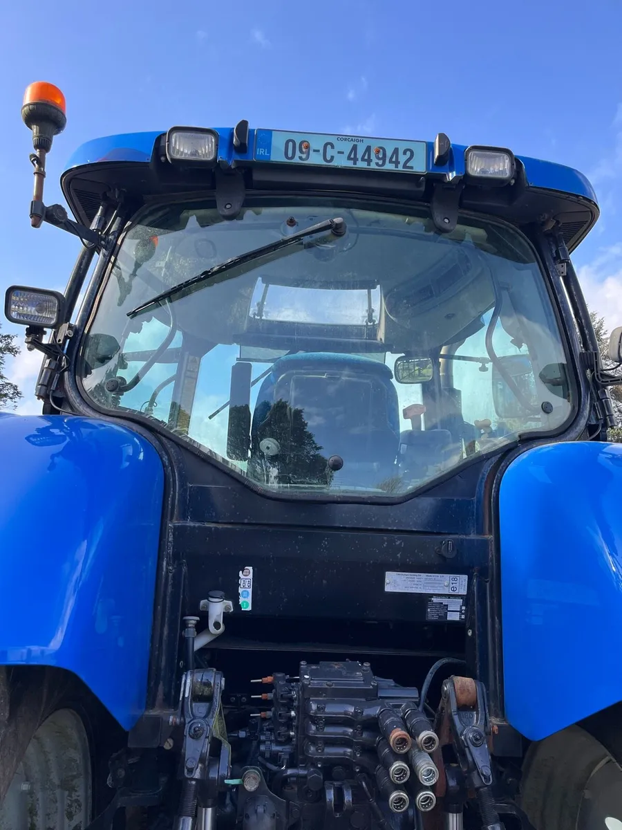 New Holland tractor T6050 - Image 3