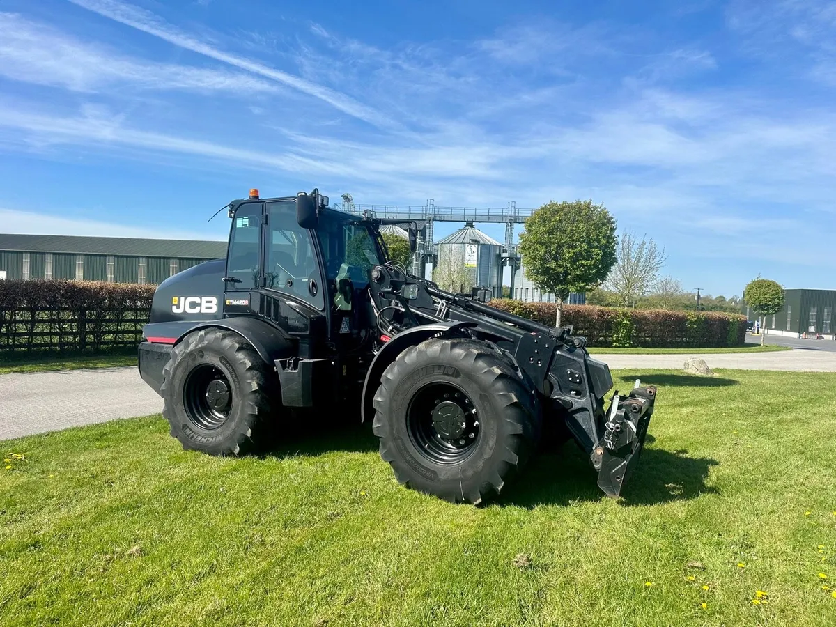 Jcb tm420s contractor - Image 1