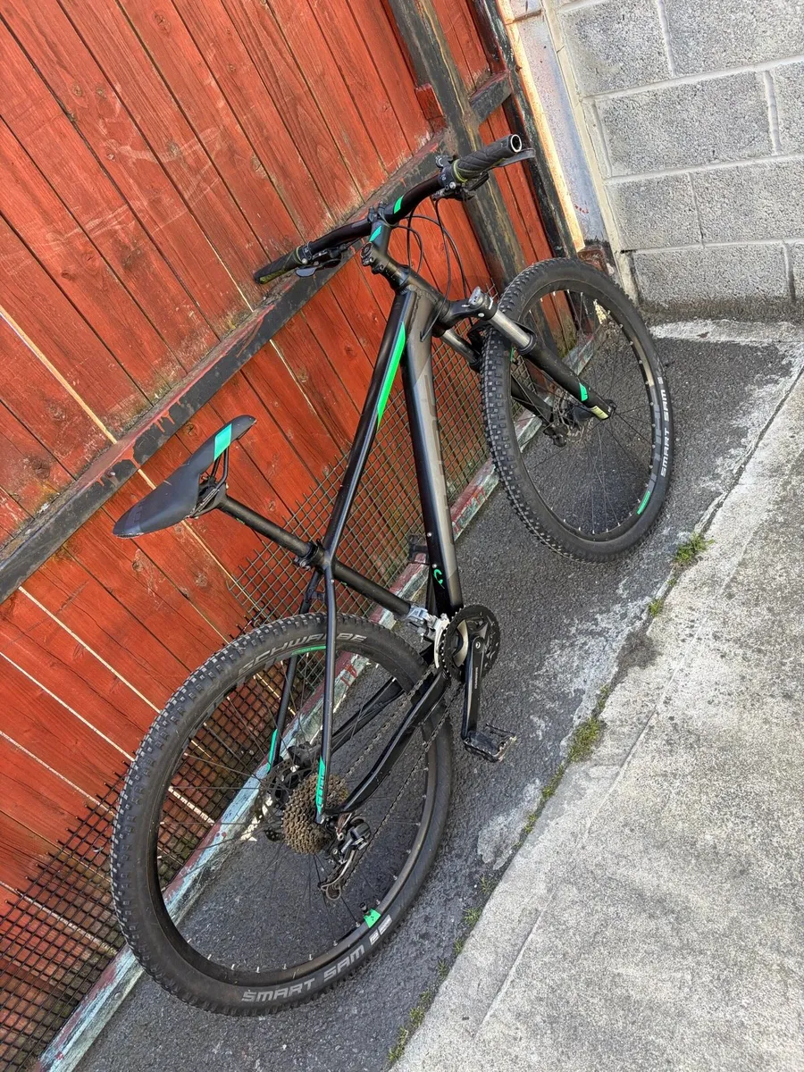 Black/Green cube mountain bike - Image 3