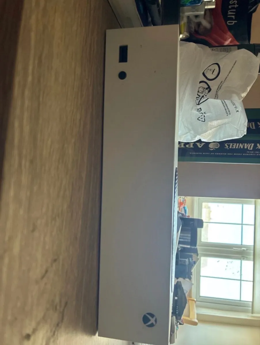 Xbox series s - Image 4