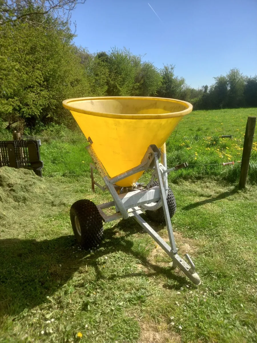 ATV spreader - Image 3