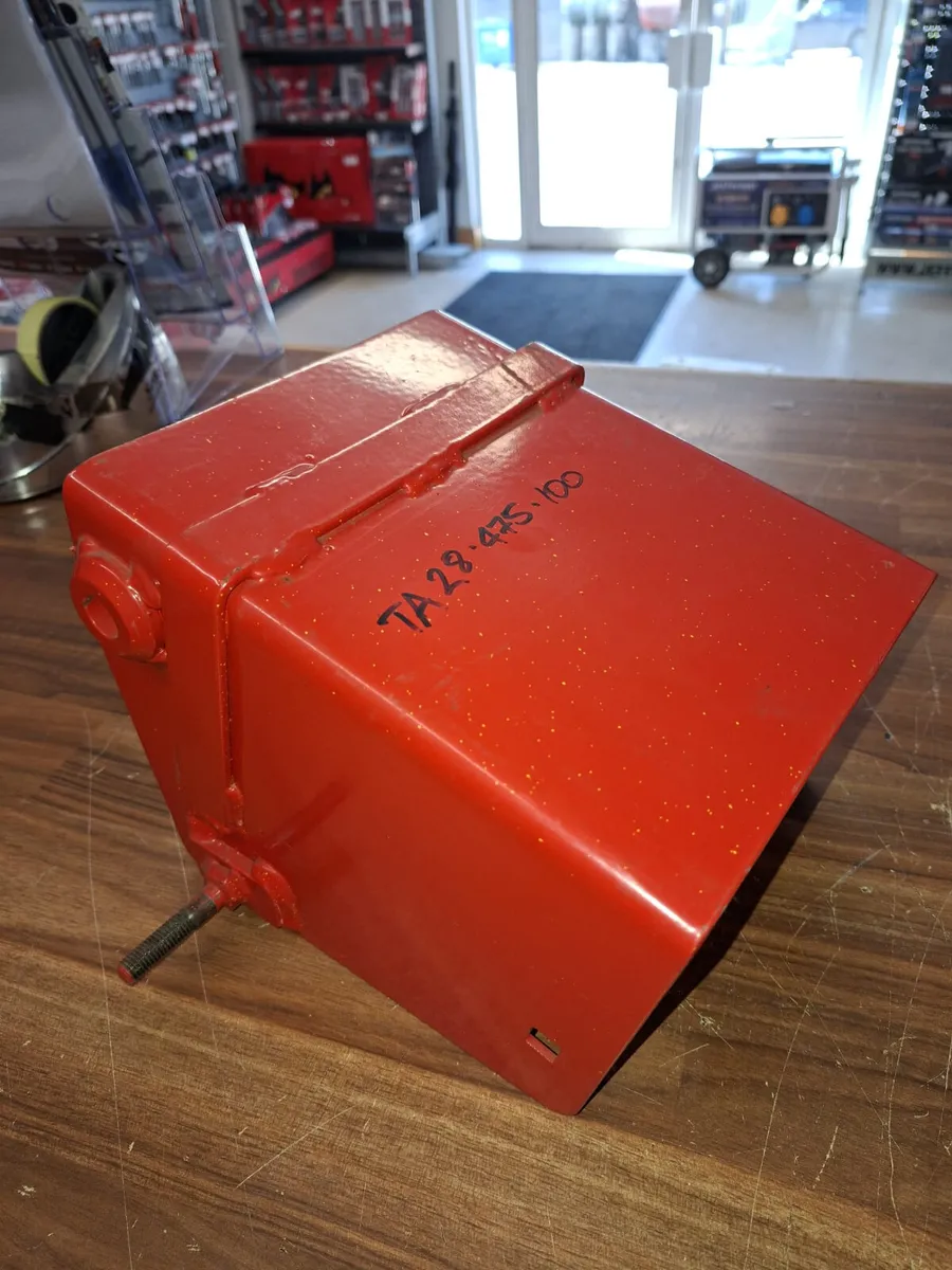 kverneland Taarup 10X Harvester Parts Available - Image 2