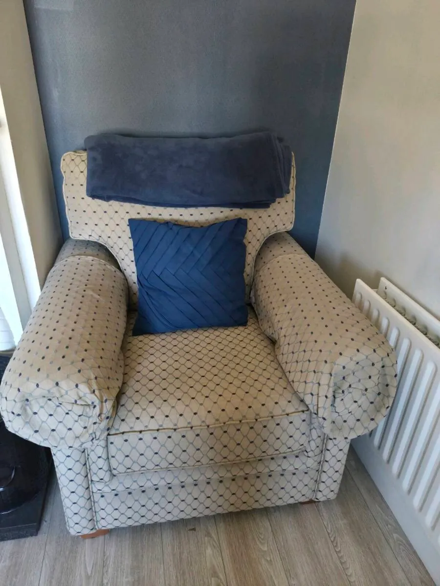 Living Room Furniture - To be Collected - Image 3