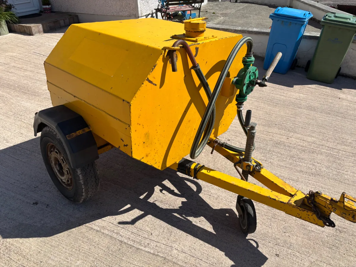 Diesel bowser - Image 1