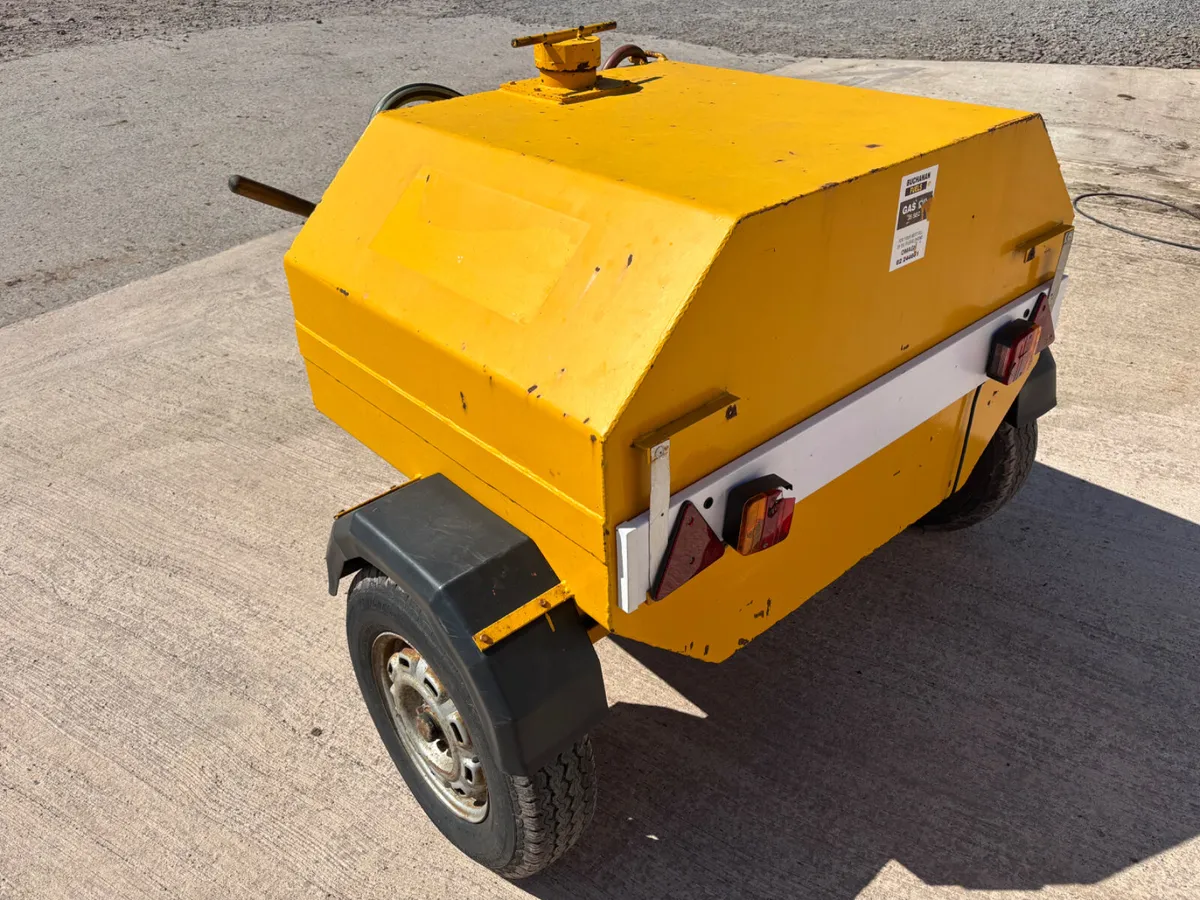 Diesel bowser - Image 2